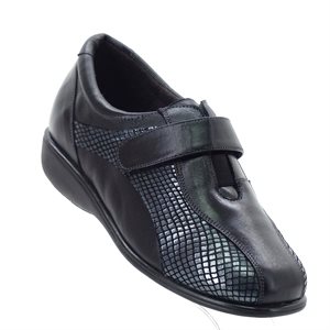 Doctor Cutillas, New Lydia, 53521, Negro