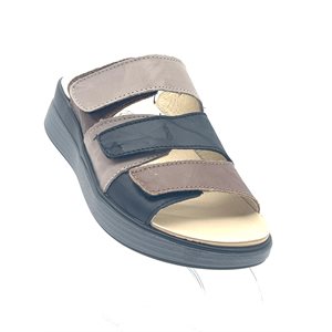 Ortho Esquada, Terra-4, Black